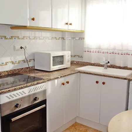 Apartamento Palmeras En La Playa - House In