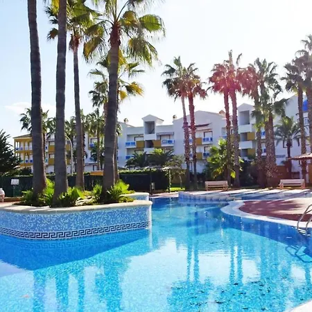 Apartamento Palmeras En La Playa - House In *